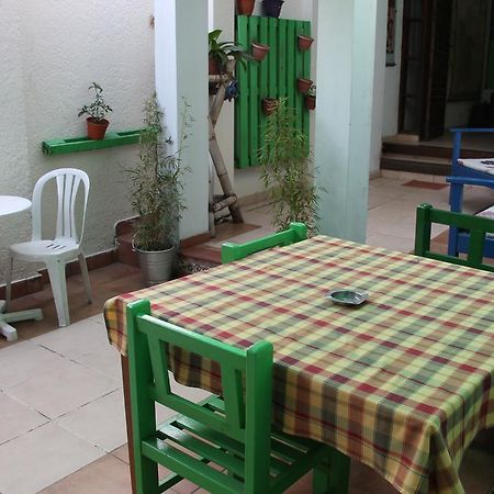 Hostal Los Aventureros Santa Cruz de La Sierra Exterior foto