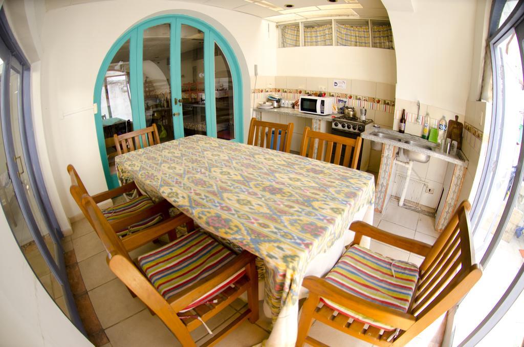 Hostal Los Aventureros Santa Cruz de La Sierra Exterior foto