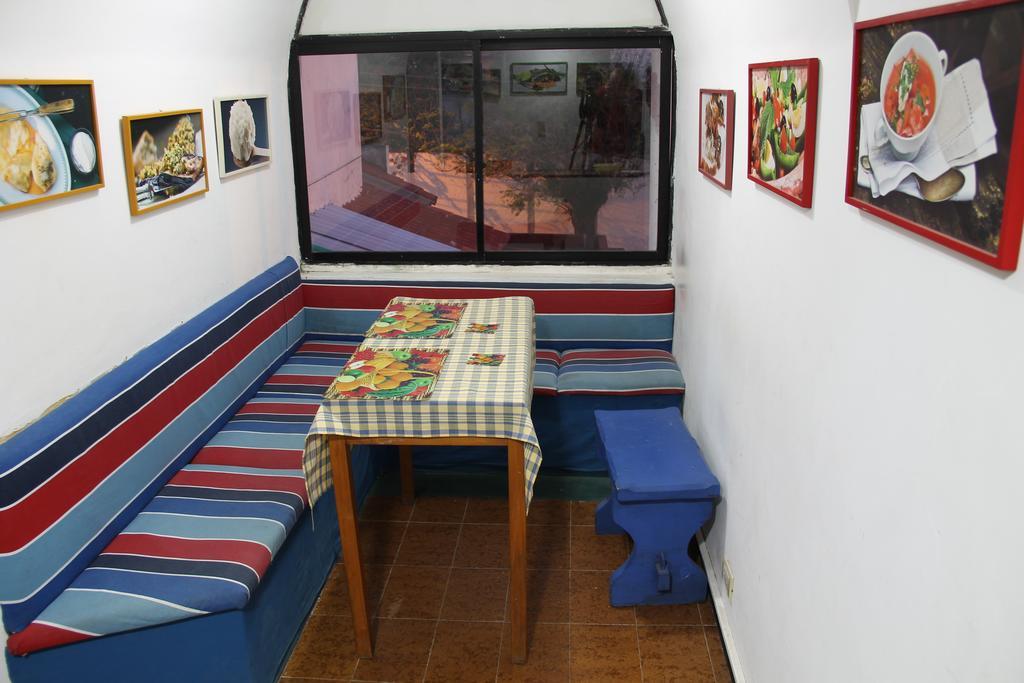Hostal Los Aventureros Santa Cruz de La Sierra Exterior foto